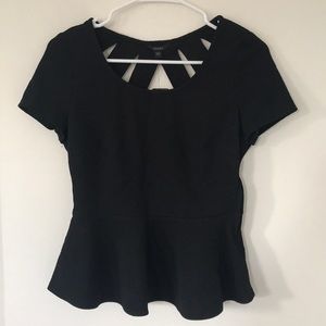Guess pepelum cutout top s